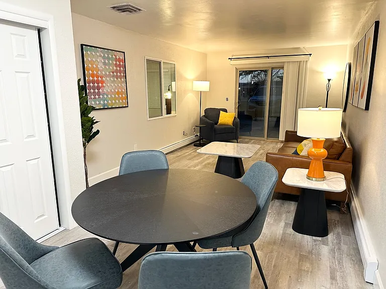 North Star Apartments - Beautiful Remodeled Apartments — Photo 36