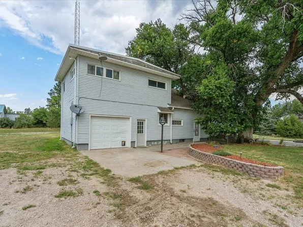 7660 Hayes Rd, Hemingford, NE 69348