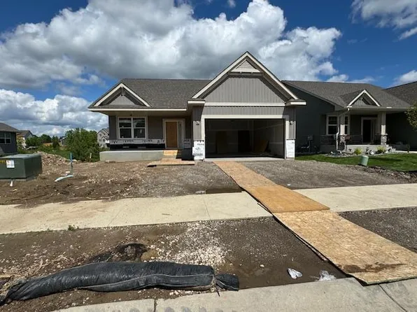 4622 Landmark Dr NE, Saint Michael, MN 55376