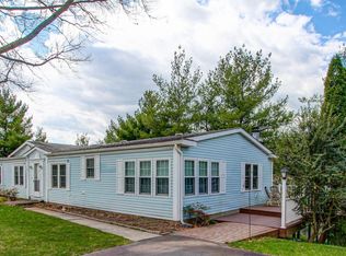 424 Westbury Dr, Souderton, PA 18964