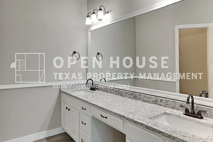 30802 Sifton Dr — Photo 8