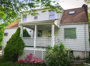 21 Woodbrook Rd, White Plains, NY 10605
