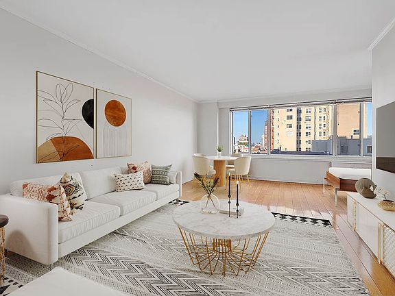 3rd image of 400 Central Park W APT 10T