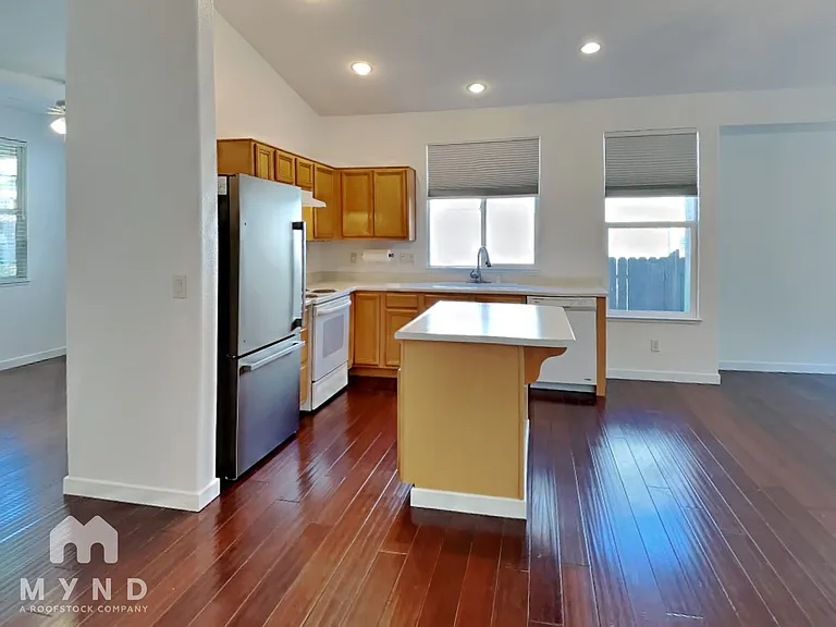 2770 Aristedes Dr — Photo 8