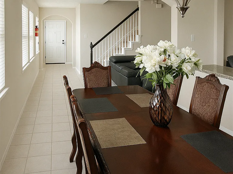 8311 Greys Ln — Photo 8