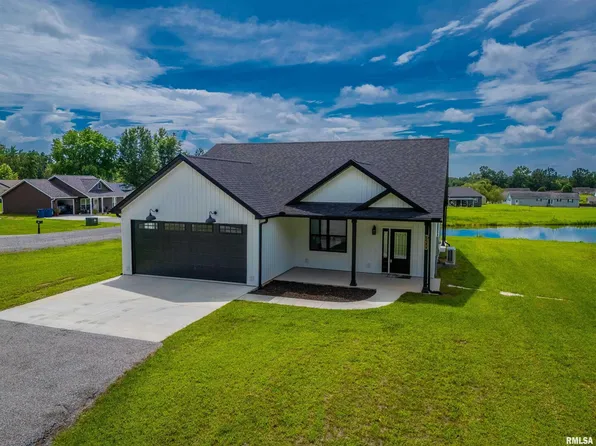 1200 Joy Ln, Johnston City, IL 62951