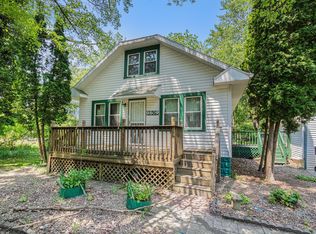 9809 Union Pier Rd, Union Pier, MI 49129