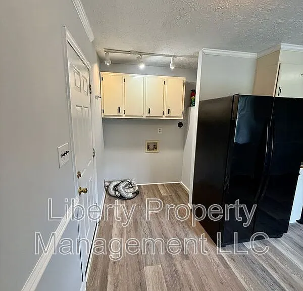 1725 Sand Hill Rd — Photo 6