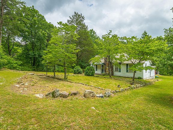 5th image of 97 McCallie Ln