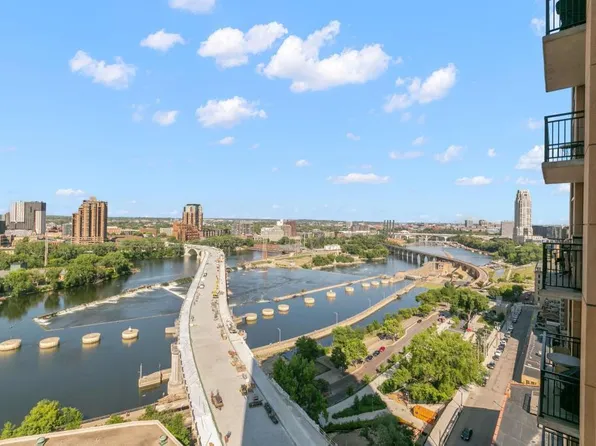 100 3rd Ave S Unit 1703, Minneapolis, MN 55401