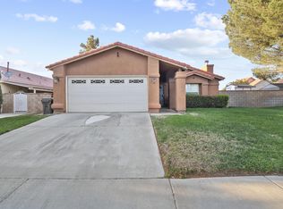 1747 E Avenue K, Lancaster, CA 93535
