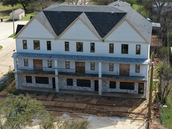 299-301 W Oak St #303, Mansfield, TX 76063