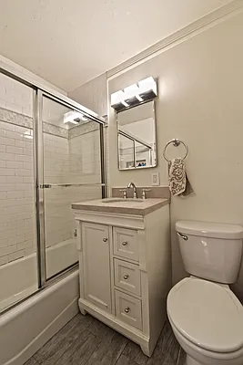 Rented by Bank Neary | media 13