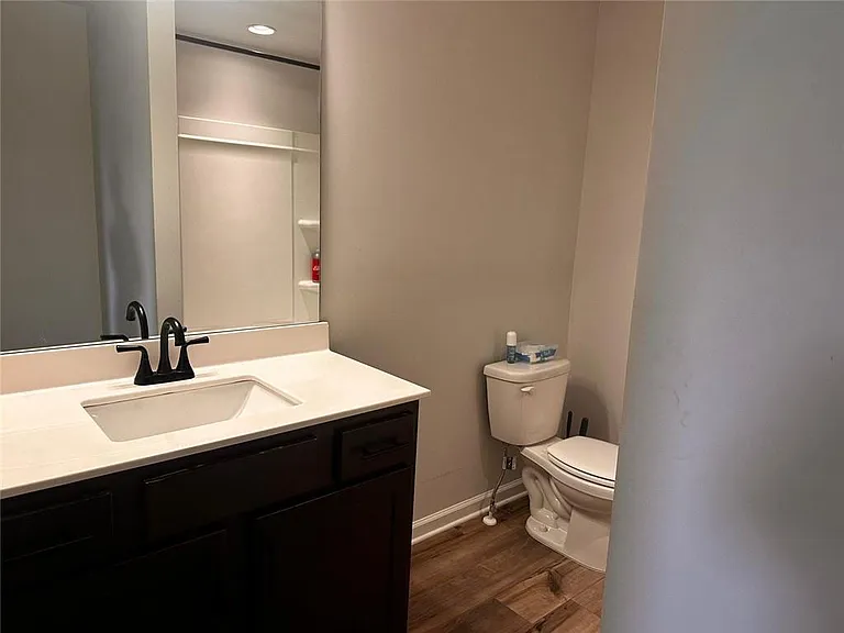 325 Sterling Creek Way — Photo 24