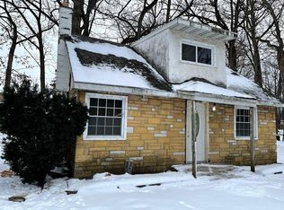 11127 268th Ct, Trevor, WI 53179