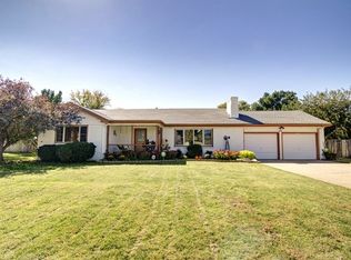 3045 W Columbine Ln, Wichita, KS 67204
