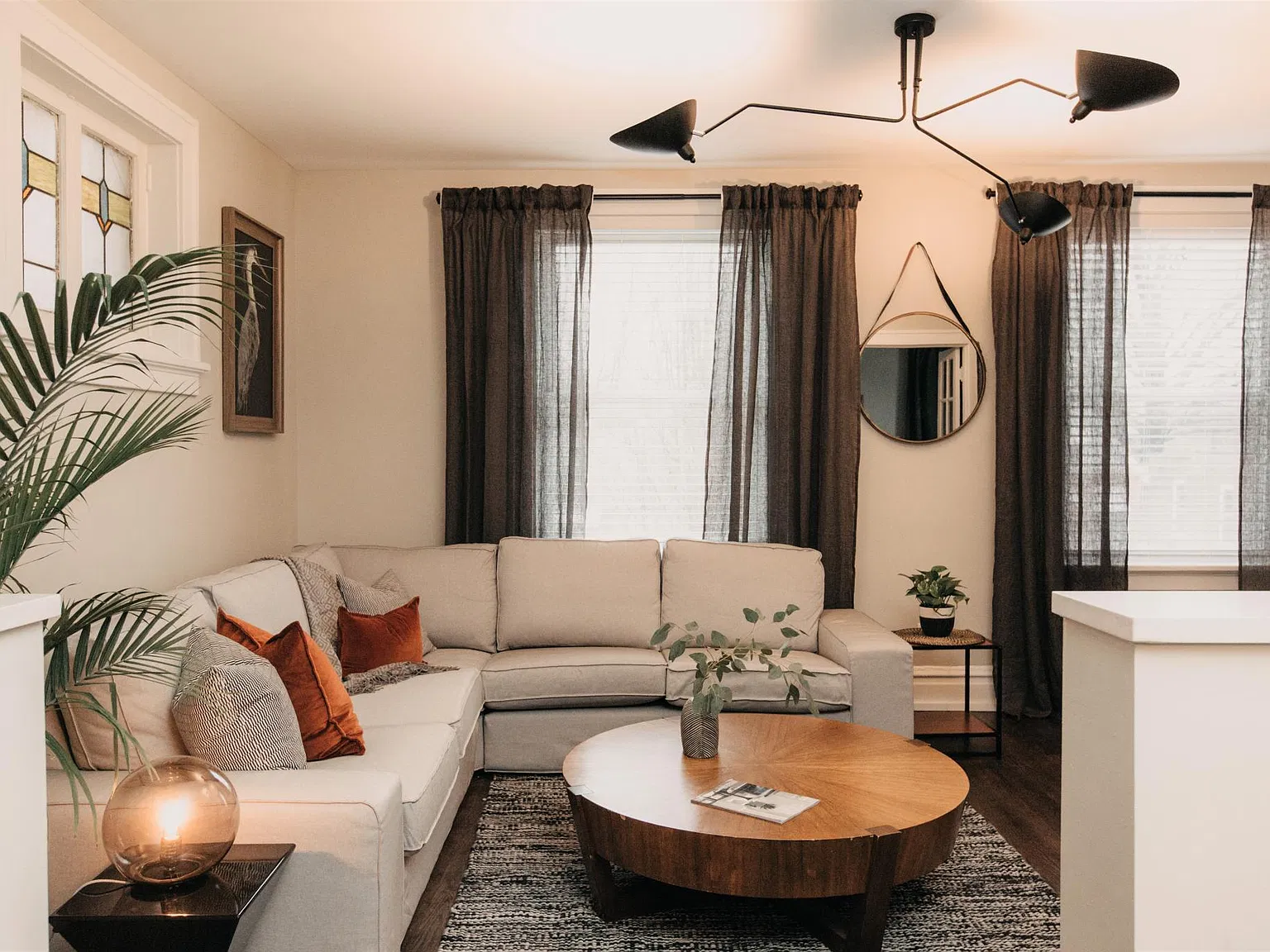 2 bed, 1000 sqft, $2,050 — Photo 3