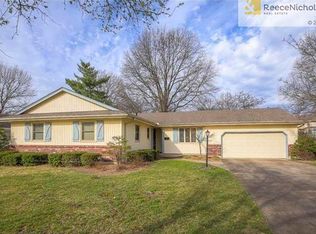 6612 Englewood Ave, Raytown, MO 64133