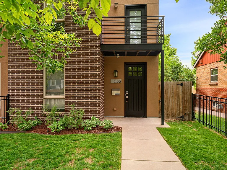 2155 S Logan St #2155 — Photo 79