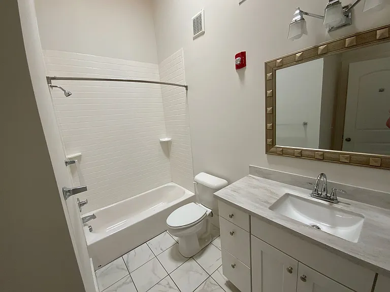 527 & 529 Broad St — Photo 7