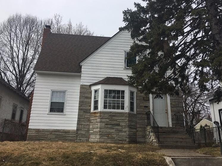 1st image of 3431 Dupont Ave N