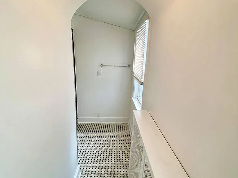 726 Brookwood Rd — Photo 18