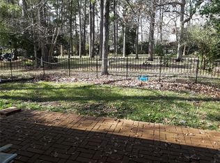 643 Chapel Hill Dr, Conroe, TX 77302