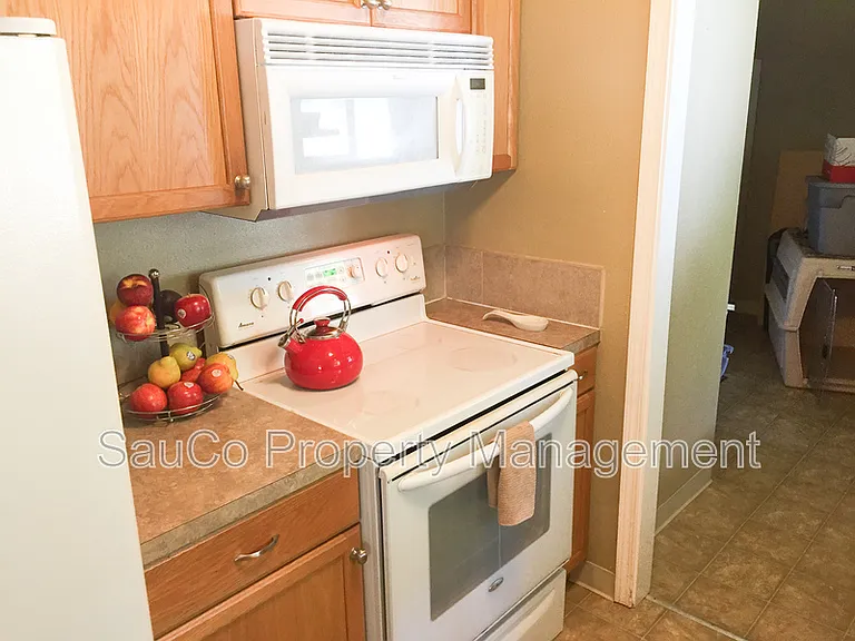 22120 S Leslie Ave — Photo 12