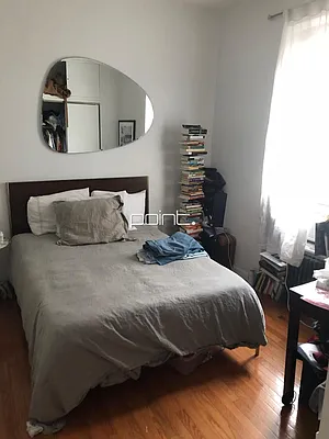 Rented by Point NYC | media 10