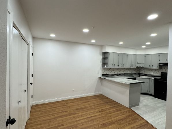 9111 Villaridge Ct APT D