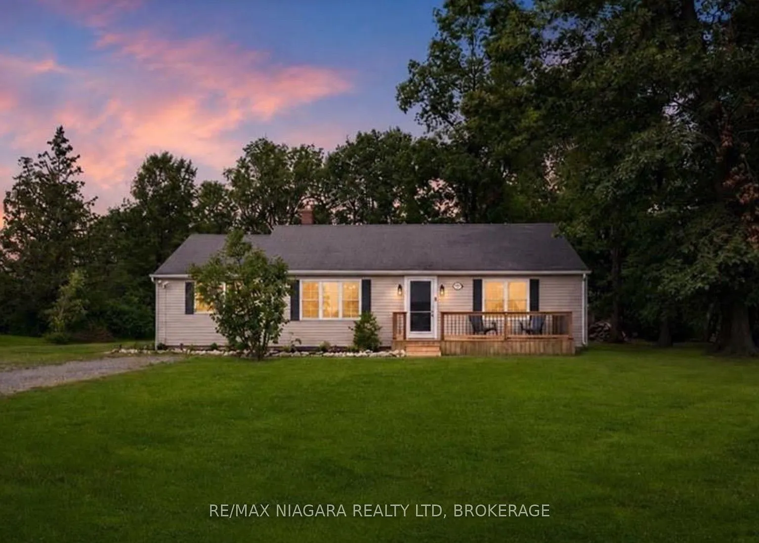 3 bed, $2,250 — Photo 1