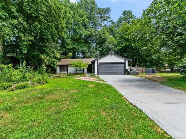 3121 Rio Montana Dr, Marietta, GA 30066