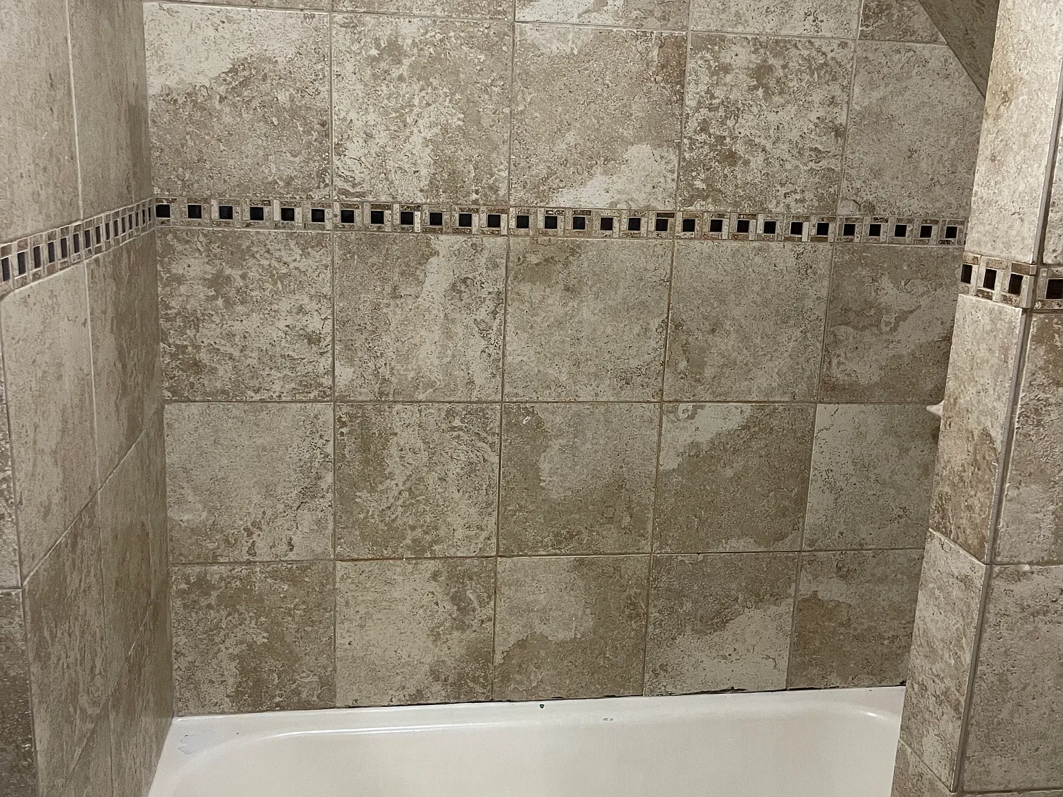 2 bed, $1,550 — Photo 4