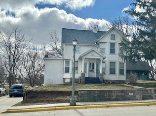 101 E Main St, Chilton, WI 53014