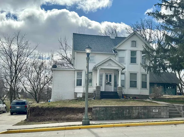101 E Main St, Chilton, WI 53014