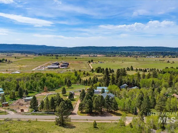 1260 S Samson Trl, McCall, ID 83638