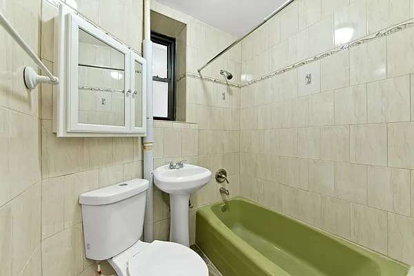 Rented by Nest Seekers International | media 24