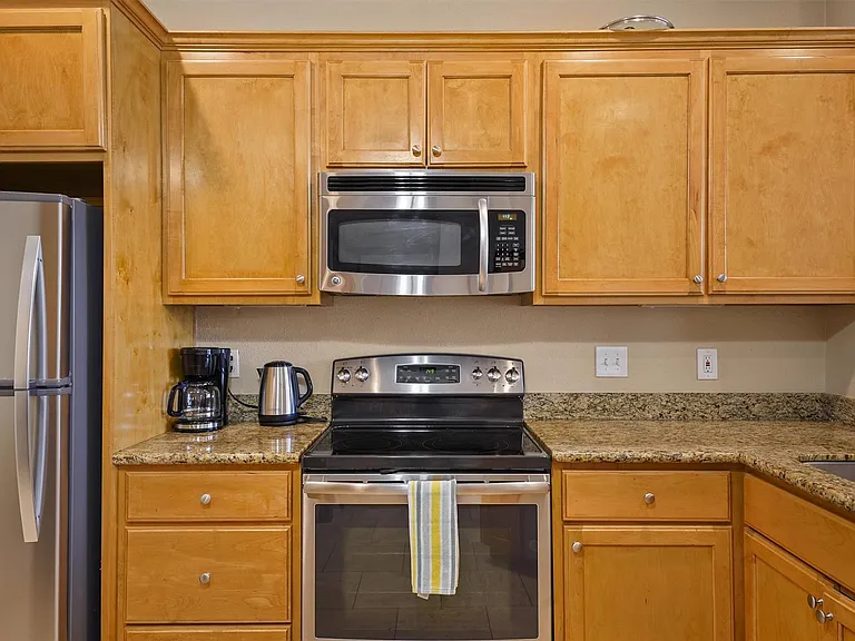 7000 Seawall Blvd #911 — Photo 21