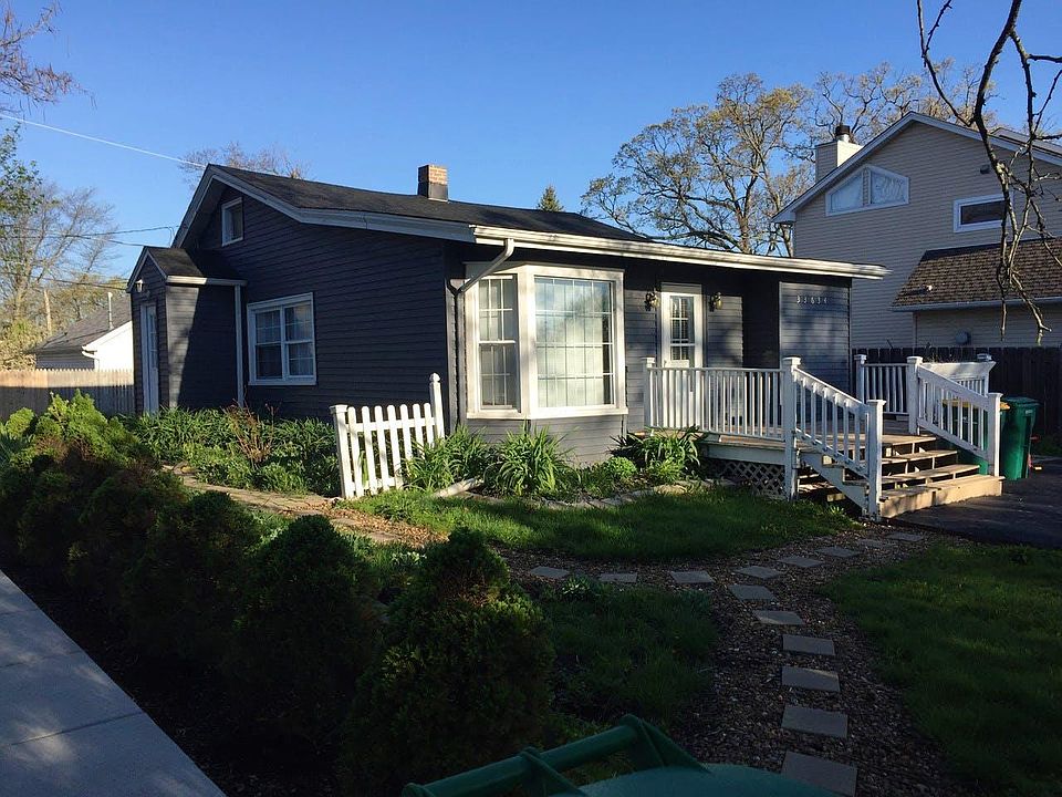 1st image of 33634 N Forest Dr