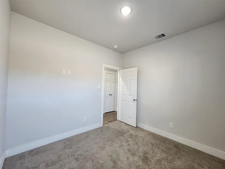 9710 Tuffly St #B — Photo 13