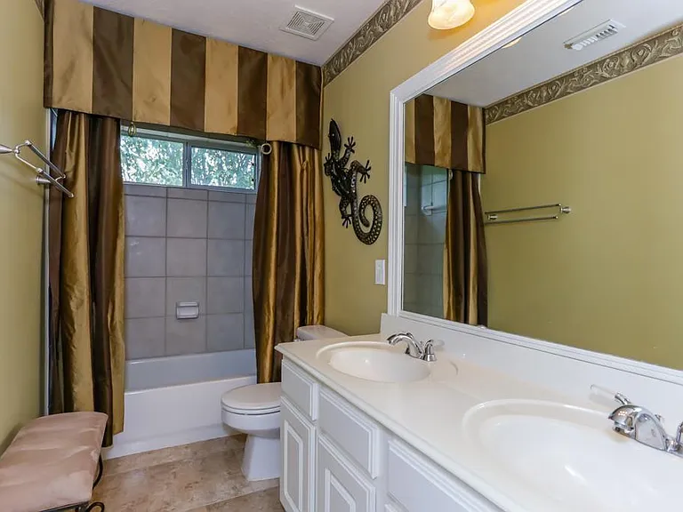 1534 Brookstone Ln — Photo 19