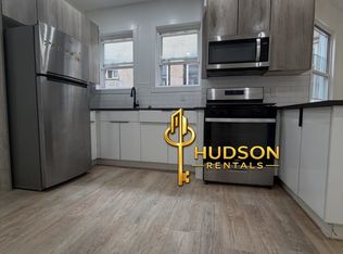 137 W 54th St #5, Bayonne, NJ 07002