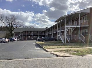 719 Marvin Ave APT 203, Norfolk, VA 23518