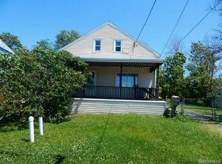 45 Pinehurst Ave, Cheektowaga, NY 14225