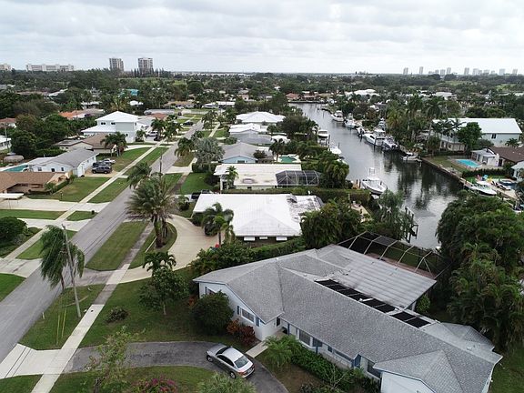 5th image of 732 Sandpiper Way
