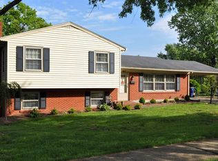 1022 Gainesway Dr, Lexington, KY 40517