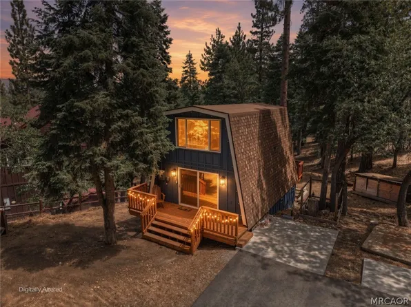 897 Ford Ln, Big Bear Lake, CA 92315