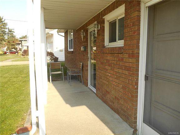 2nd image of 59 Marlin Dr
