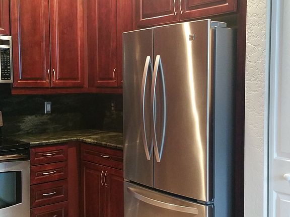 kitchen, stainless steel appliances