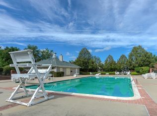 212 Amethyst Way, Franklin Park, NJ 08823